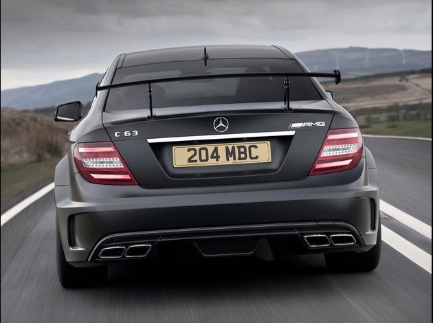 2012-Mercedes-coupe-C63-AMG-Black-Series-7.jpg